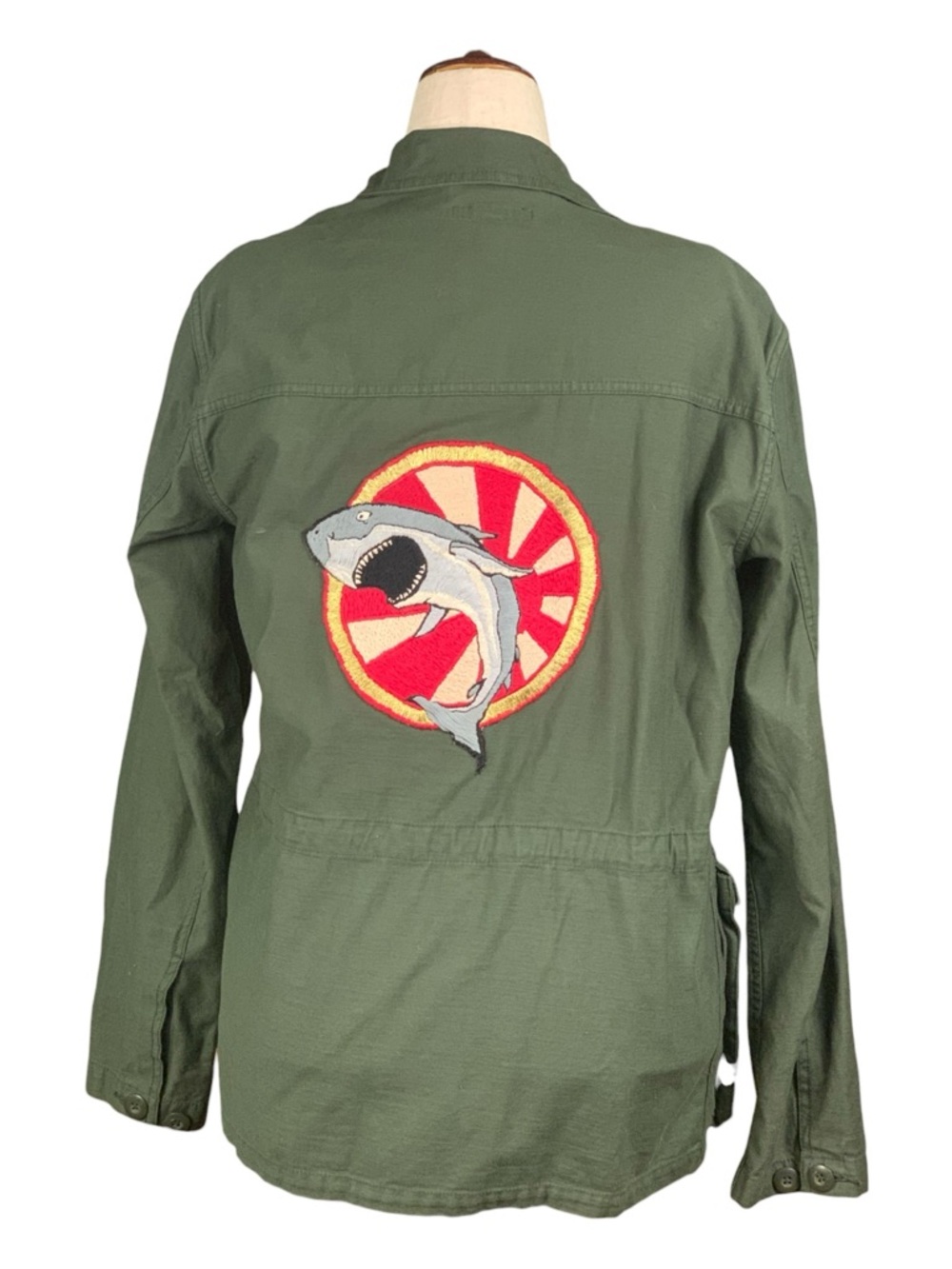 Goodthreads Wayne McCullough TV Show Shark Unisex Jacket‎ Green Cargo Small